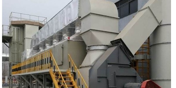 廢氣處（chù）理廠家分享：91香蕉视频催化燃燒（shāo）設備裝置VS直接燃燒裝置（zhì）