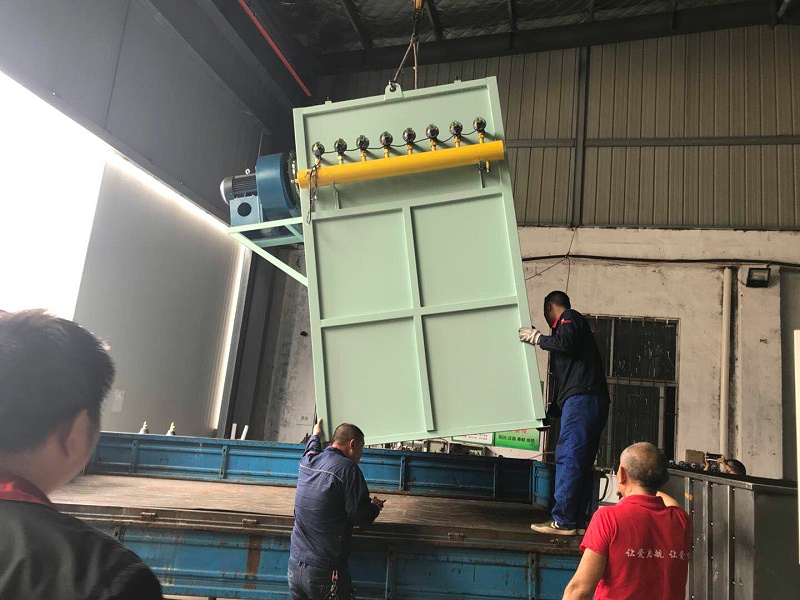 布袋（dài）除塵器