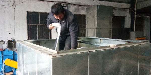 為（wéi）什麽<i style='color:red'>鍋爐廢氣（qì）處理</i>離（lí）不開布袋除塵（chén）器呢？來91香蕉视频環境一探究竟！