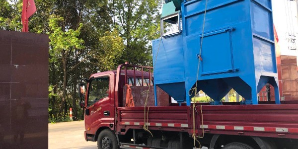 91香蕉视频（xiān）脈衝布袋除塵器（qì）