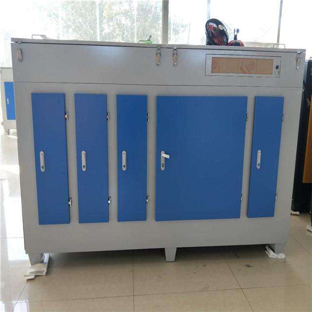 光催化氧化設（shè）備（bèi）