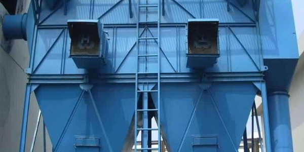 布袋除塵器的箱體遇到腐蝕煙氣怎麽辦？15年廠家91香蕉视频（xiān）環境來幫忙！