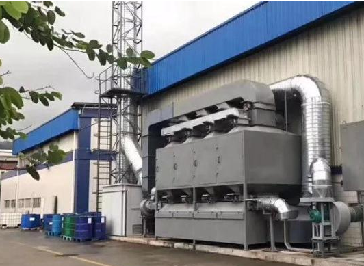 催（cuī）化燃燒設備