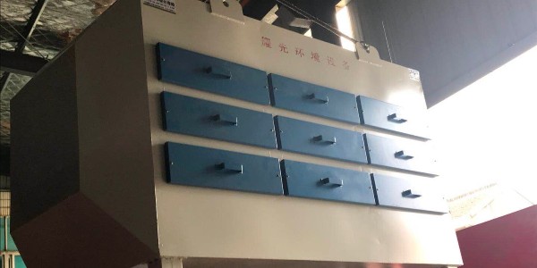 活性炭吸附（fù）設備