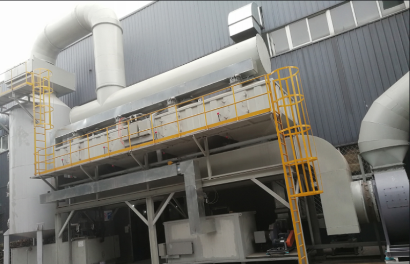 催（cuī）化燃燒設備