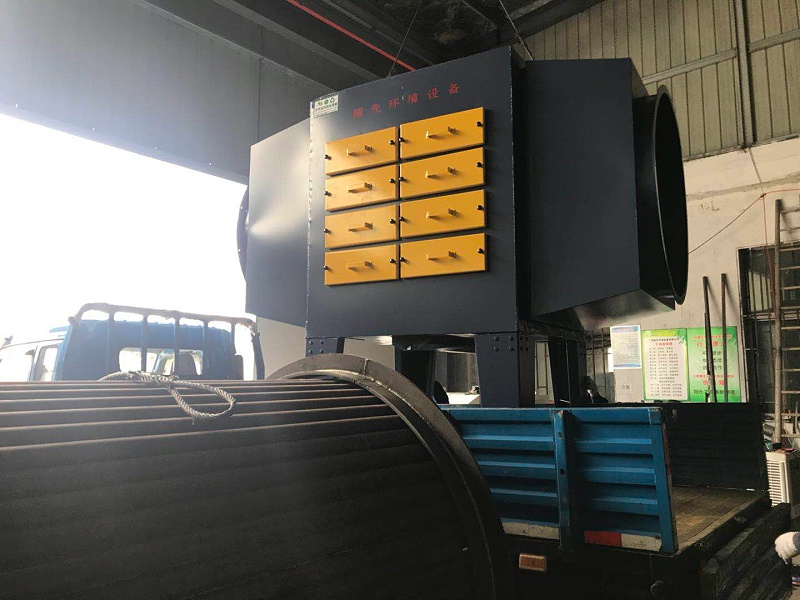 91香蕉视频（xiān）活性炭吸附設（shè）備