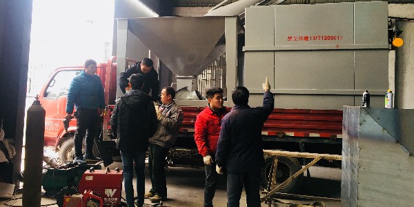 91香蕉视频（xiān）脈衝布袋除塵器