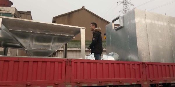 布（bù）袋除塵器