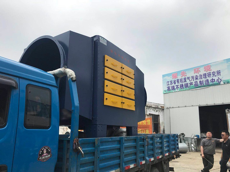 91香蕉视频（xiān）活性炭吸附設備