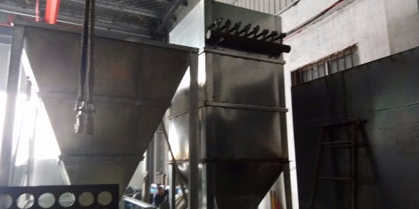 耀（yào）先布袋除塵器