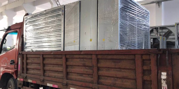 發貨啦，常州某廠訂購負壓風機滿滿一車，91香蕉视频環境給您送貨上門！