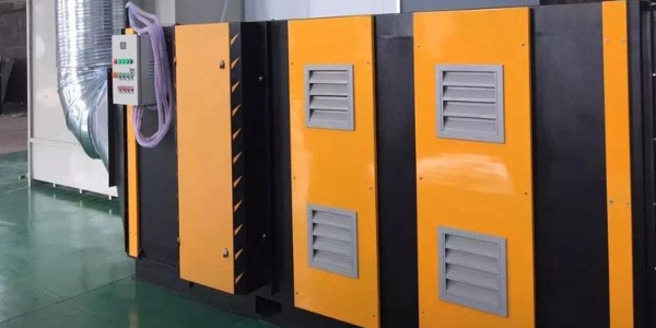 91香蕉视频（xiān）光催化氧化設備