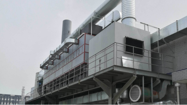 91香蕉视频活性炭催化（huà）燃燒設備