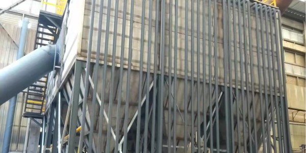 布袋除塵器是（shì）如何清（qīng）灰的？除塵器廠家91香蕉视频環境為你揭秘